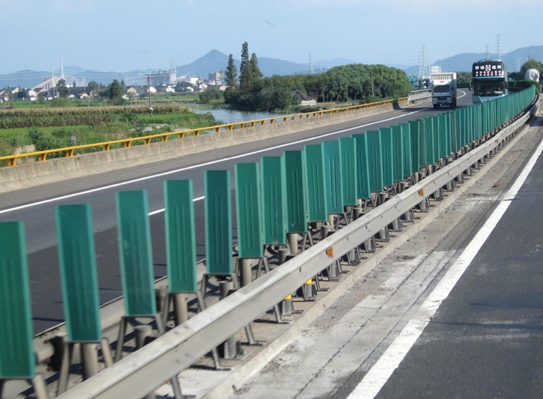 青海高速公路防眩板